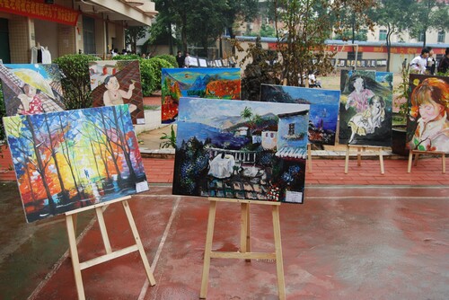 �����ڻ�չ