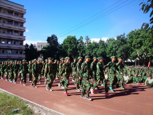 ��ѵ����