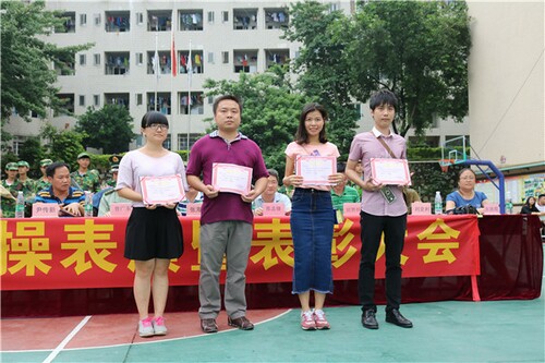 ����ָ��Ա