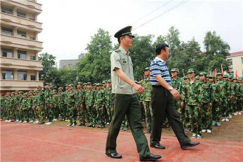 У������